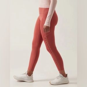 Athleta Ultimate Stash Craft 7/8 tight size large, muted red